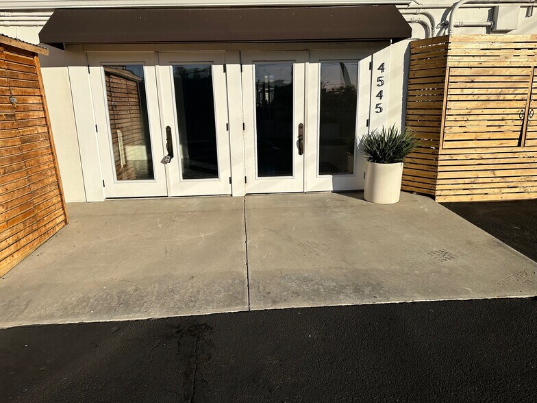More Photos Of 4545-4547 Fanuel St, San Diego Office For Lease