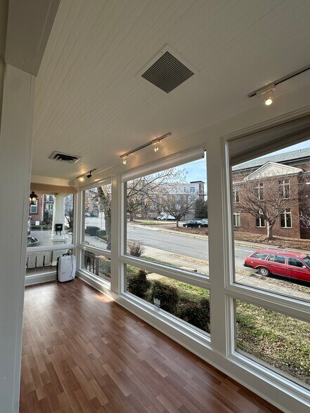 More Photos Of 3011 Poston Ave, Nashville Office For Lease