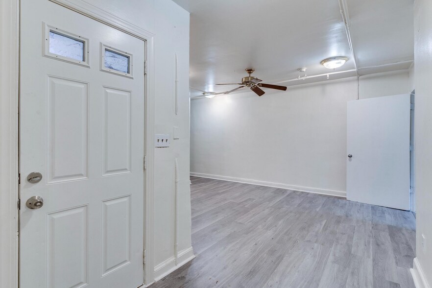More Photos Of 337 Delafield Plz NW, Washington Apartments For Sale