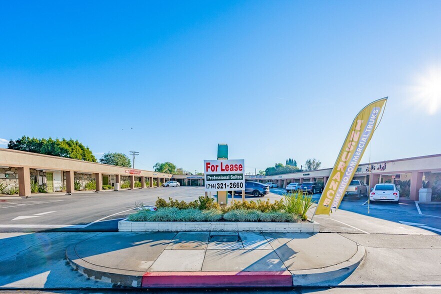 More Photos Of 710 S Brookhurst St, Anaheim Medical For Lease