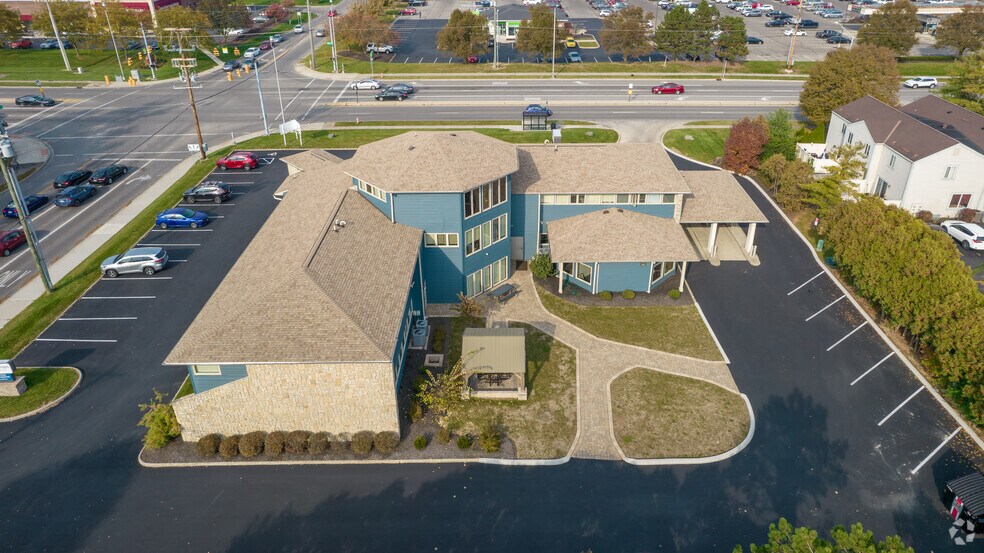 More Photos Of 2121 Bethel Rd, Columbus Office For Lease