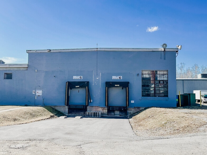 More Photos Of 141 Innovation Dr, Duncansville Warehouse For Lease