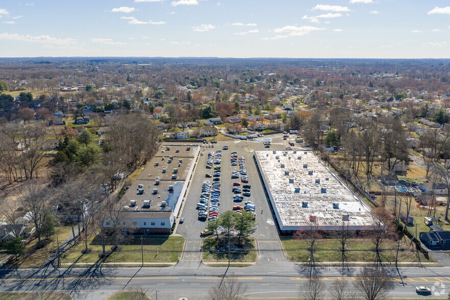 More Photos Of 3525 Quakerbridge Rd, Hamilton Office For Sale