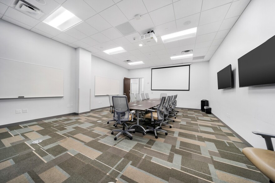 More Photos Of 1501 Biscayne Blvd, Miami Office Residential For Lease