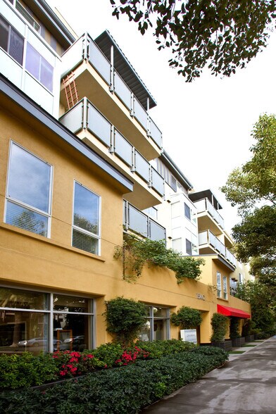 More Photos Of 1540 6th St, Santa Monica Apartments For Lease