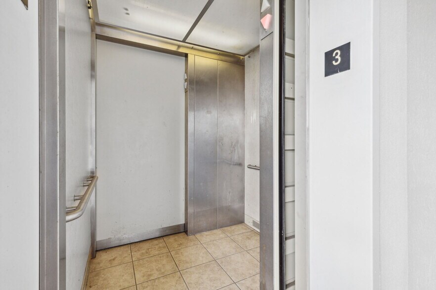 More Photos Of 4210 Prescott Ave, Dallas Apartments For Sale