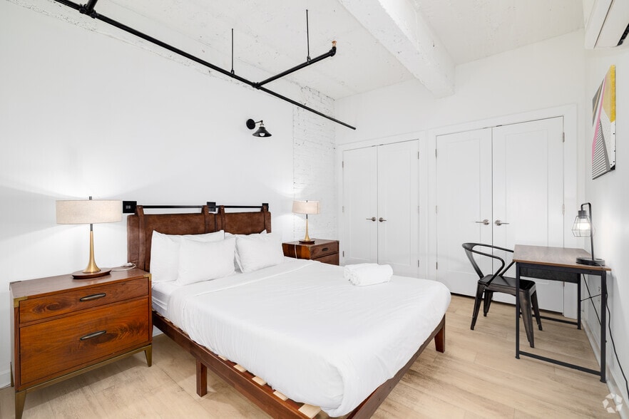 More Photos Of 220 S 47th St, Philadelphia Apartments For Lease
