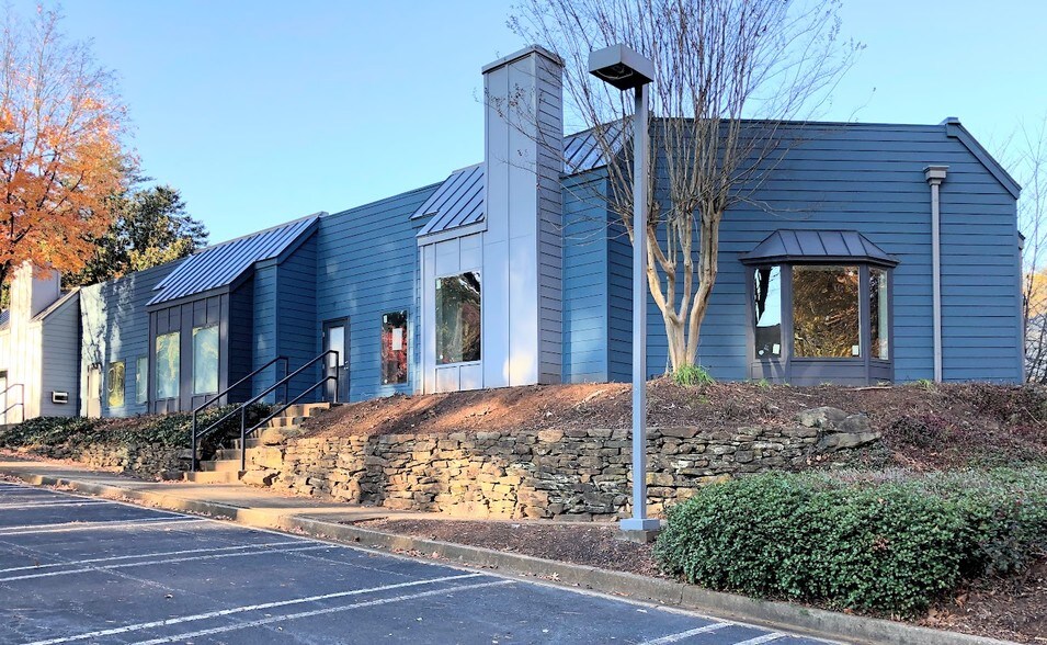 Primary Photo Of 3081 Holcomb Bridge Rd, Norcross Unknown For Lease