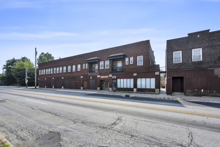 More Photos Of 18614 St Clair, Cleveland Apartments For Sale