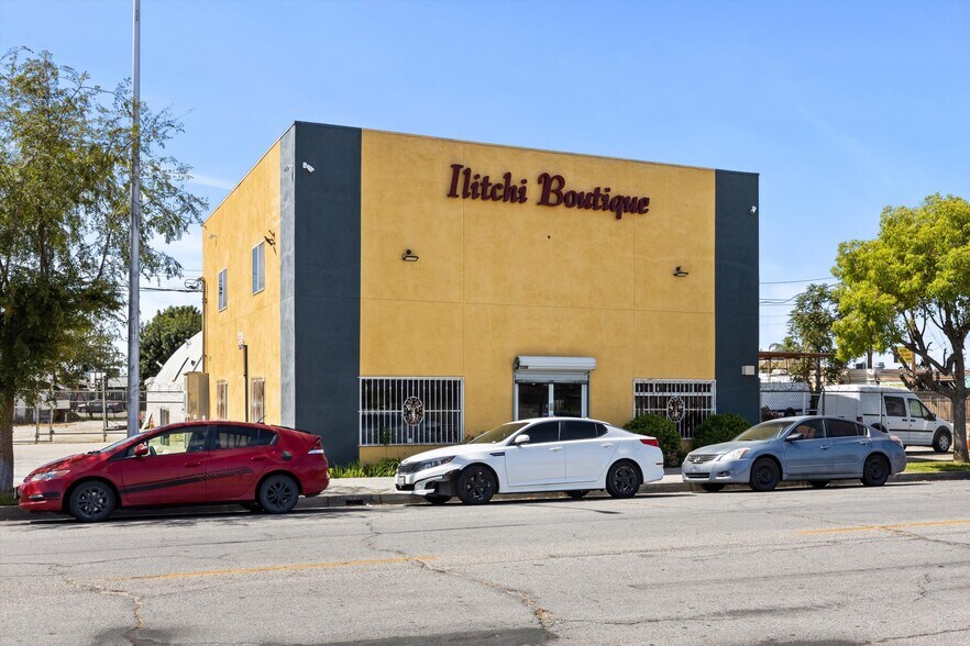 Primary Photo Of 205 E 18th St, Bakersfield Manufacturing For Sale