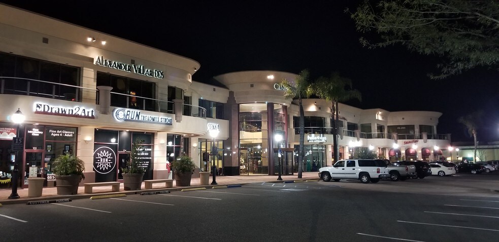 More Photos Of 23300 Cinema Dr, Valencia General Retail For Lease