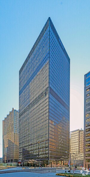 More Photos Of 79 Wellington St W, Toronto Office For Sale