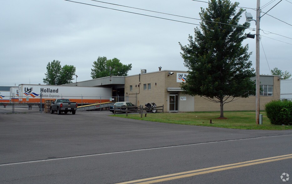 Primary Photo Of 110 Boss Rd, Syracuse Truck Terminal For Sale