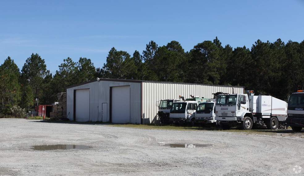 Primary Photo Of 1275 County Road 210 W, Jacksonville Warehouse For Lease