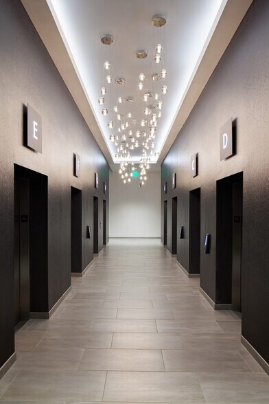 More Photos Of 421 Fayetteville St, Raleigh Coworking Space