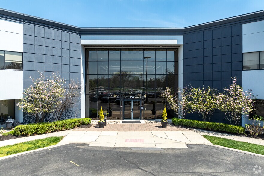 More Photos Of 3700 Corporate Dr, Columbus Office For Lease