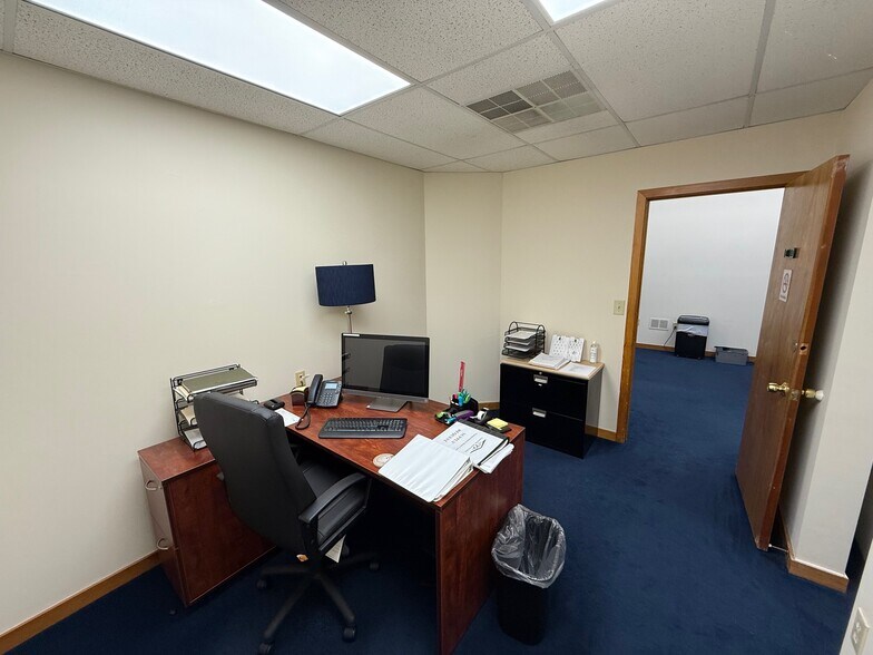 More Photos Of 1000 Germantown Pike, Plymouth Meeting Medical For Sale