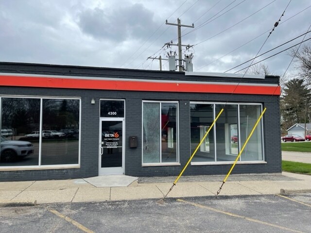 More Photos Of 4314-4320 Rochester Rd, Royal Oak Unknown For Lease