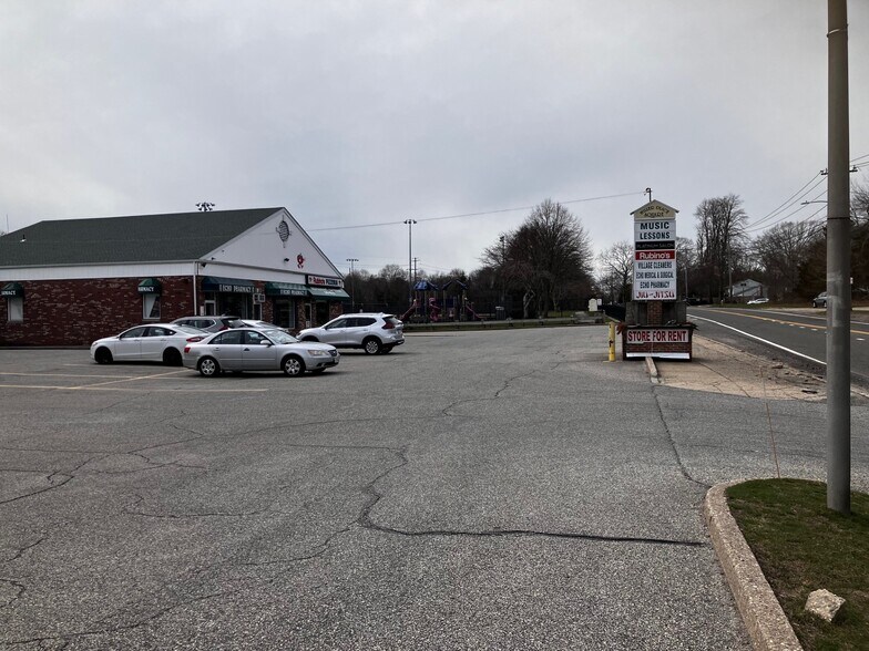 More Photos Of 56-68 Echo Ave, Miller Place Unknown For Lease