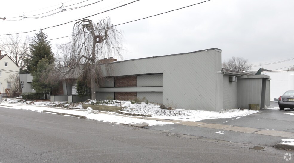 More Photos Of 289 Central Ave, Metuchen Medical For Lease