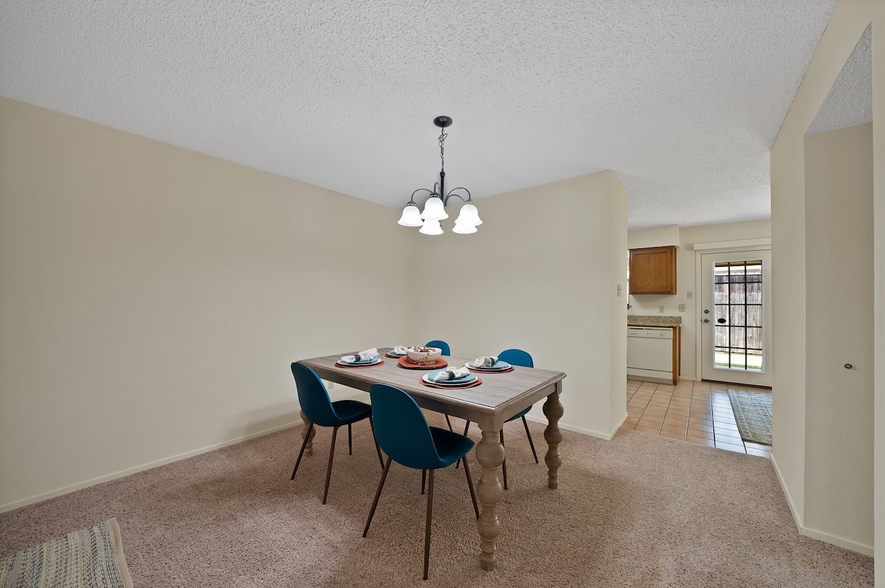 More Photos Of 2415 Sanguinet St, Fort Worth Apartments For Sale