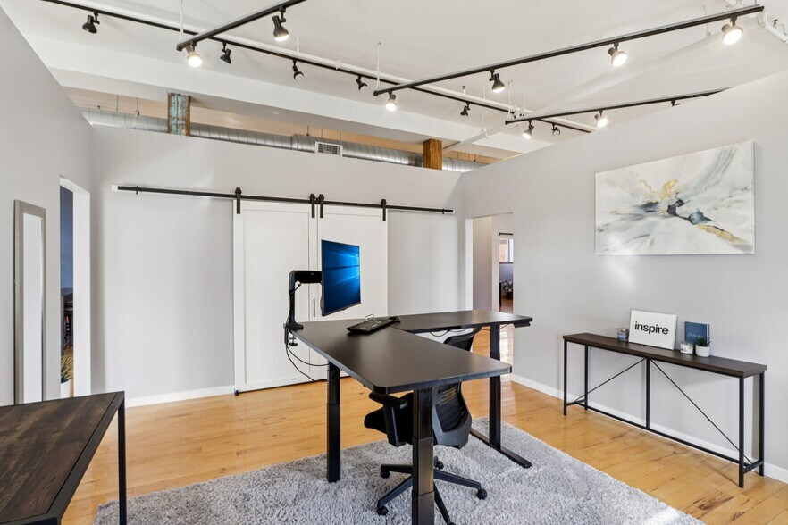 More Photos Of 101 Church St, Lake Mills Loft Creative Space For Sale