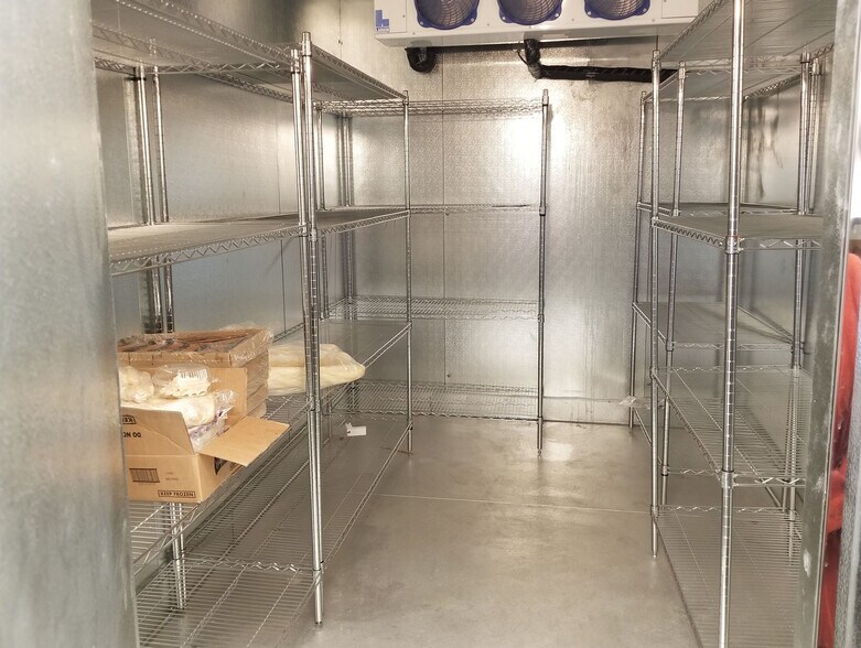 More Photos Of 4810 Vineland Ave, North Hollywood Fast Food For Sale