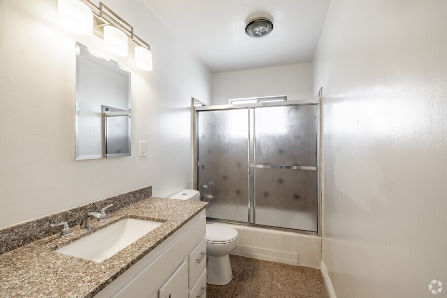 More Photos Of 6635 Wilkinson Ave, North Hollywood Apartments For Sale