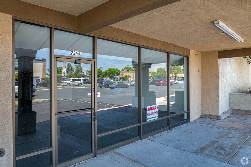 More Photos Of 2313-2523 N Chester Ave, Bakersfield Unknown For Lease