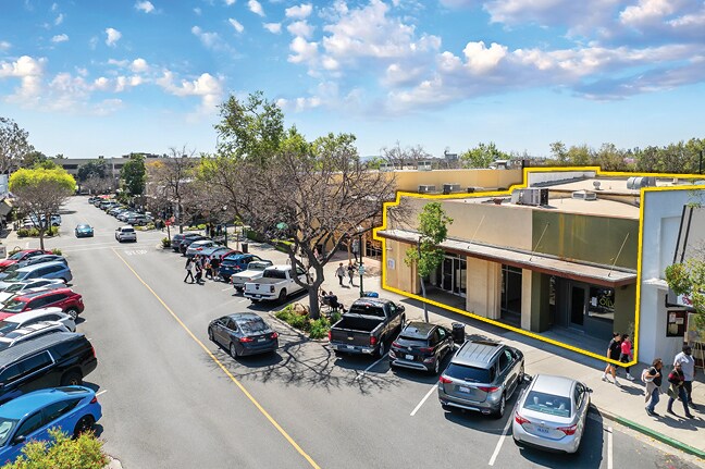 Primary Photo Of 215-221 Yale Ave, Claremont Storefront Retail Office For Sale