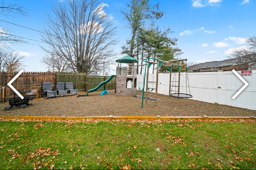 More Photos Of 6037 Lake Rd W, Ashtabula Apartments For Sale