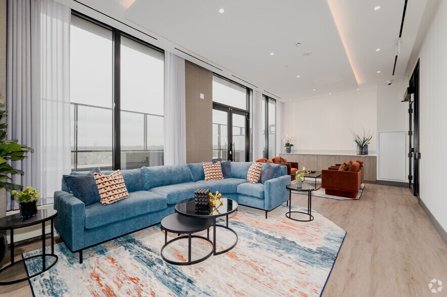 More Photos Of 500 Upper Wellington St, Hamilton Apartments For Lease