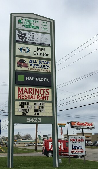 More Photos Of 5423 Mahoning Ave, Youngstown Office For Lease