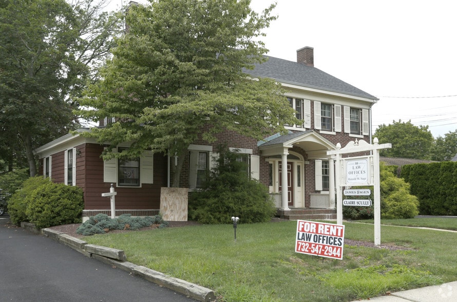 More Photos Of 80 Court St, Freehold Office For Sale