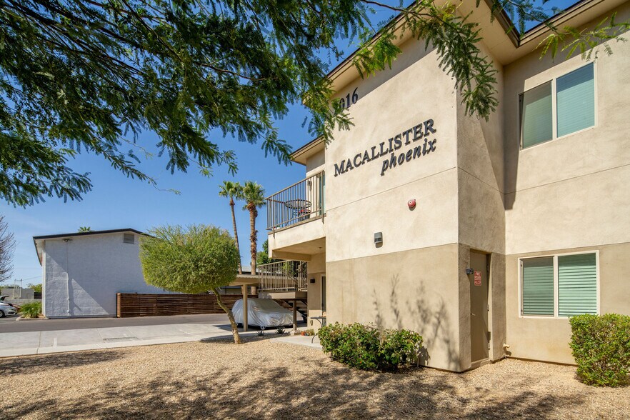 More Photos Of 2016 W Orangewood Ave, Phoenix Apartments For Sale