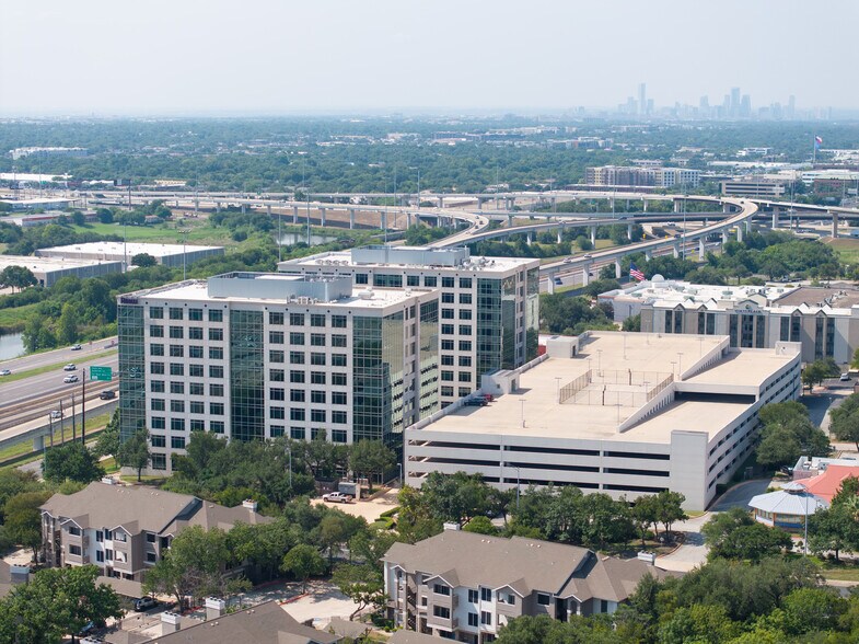 More Photos Of 9606 N Mopac Expy, Austin Unknown For Lease
