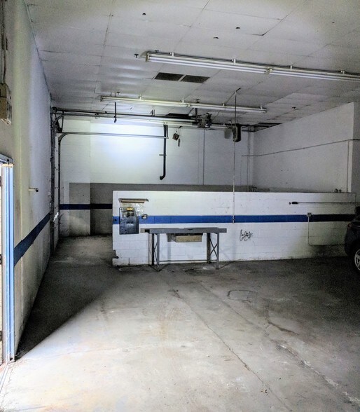 More Photos Of 3250-3270 Lincoln Hwy, Park Forest Freestanding For Sale