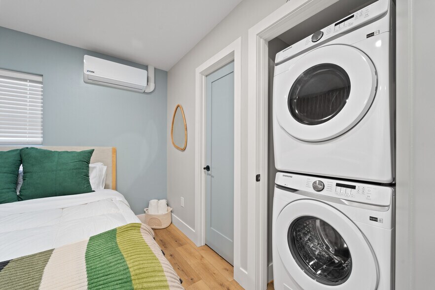More Photos Of 3019-23 E 10th Street, National City Apartments For Sale