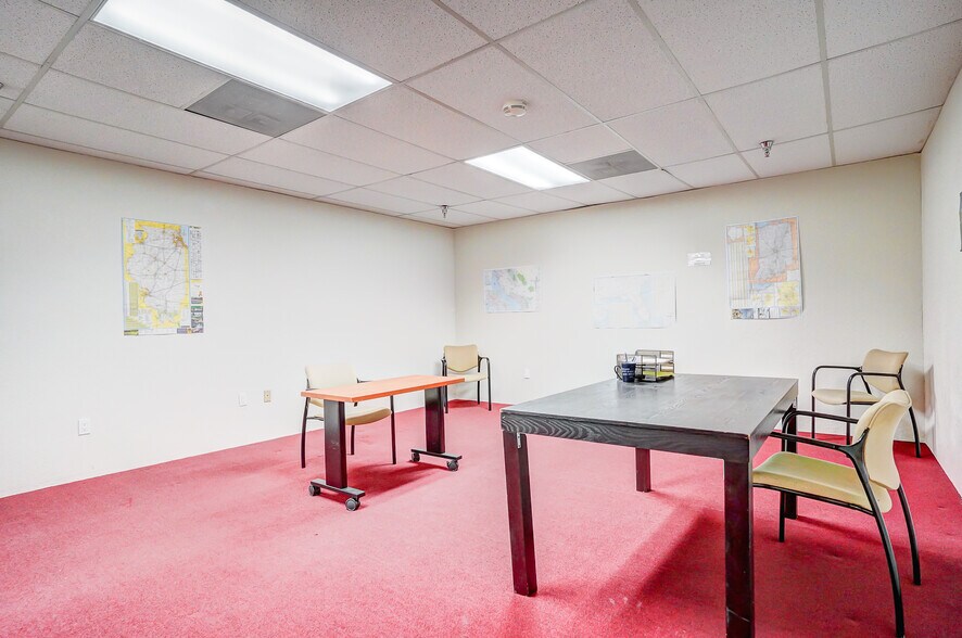 More Photos Of 950 S Central Ave, Compton Schools For Sale