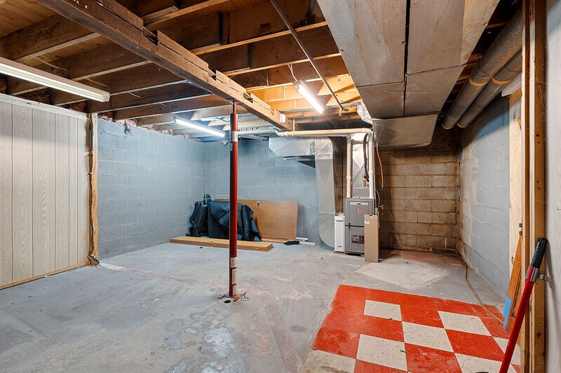 More Photos Of N5367 Mayflower Rd, Shiocton Office For Sale