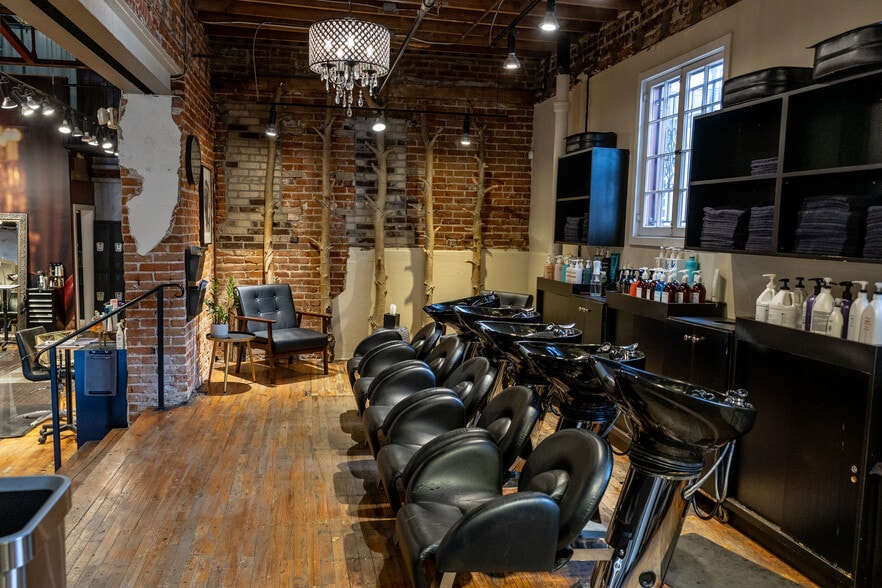 More Photos Of 1575 Boulder St, Denver Storefront Retail Office For Lease