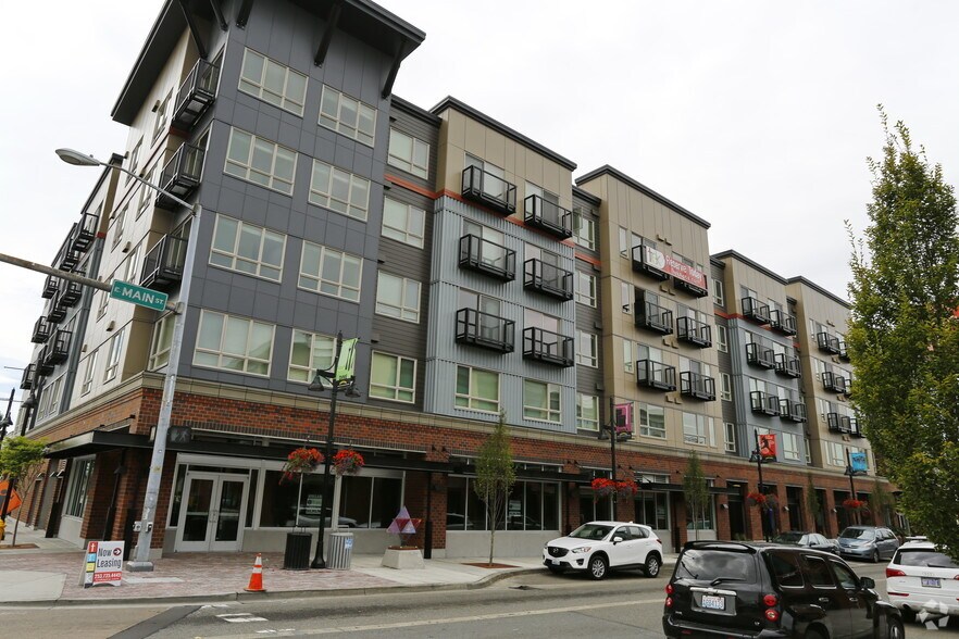 More Photos Of 2 E Main St, Auburn Apartments For Lease