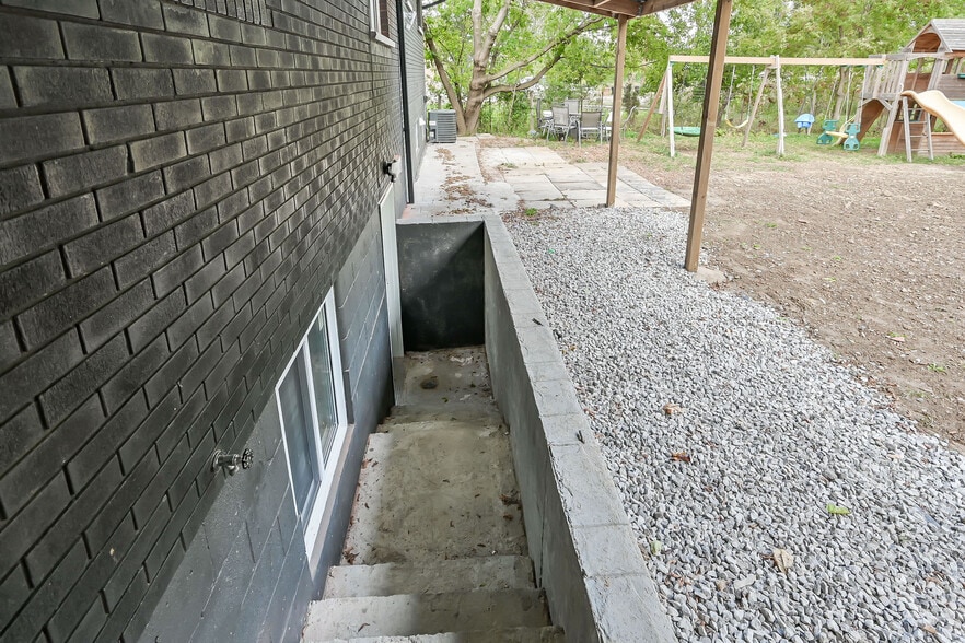 More Photos Of 1119 Glancaster Rd, Hamilton Land For Sale