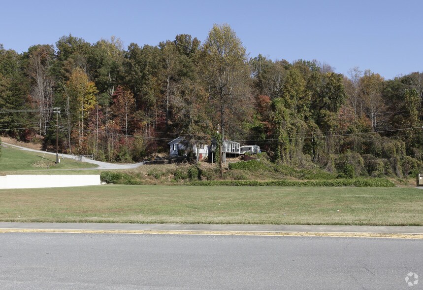 More Photos Of 550 N Main St, Marion Land For Sale