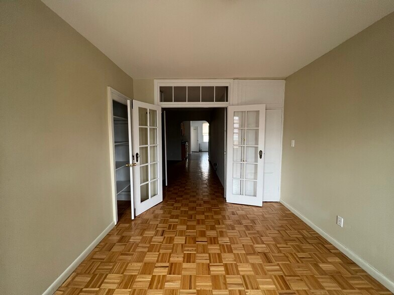 More Photos Of 127 N 4th St, Brooklyn Apartments For Sale