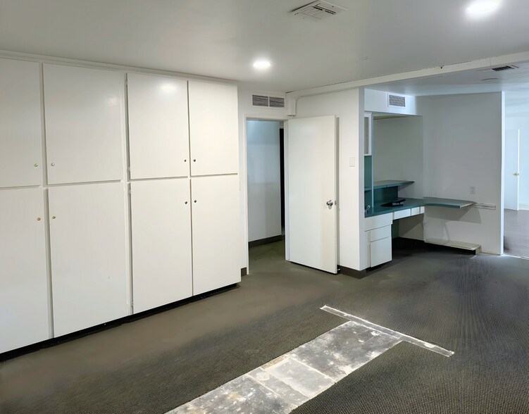 More Photos Of 181 S Madera Ave, Kerman Medical For Lease