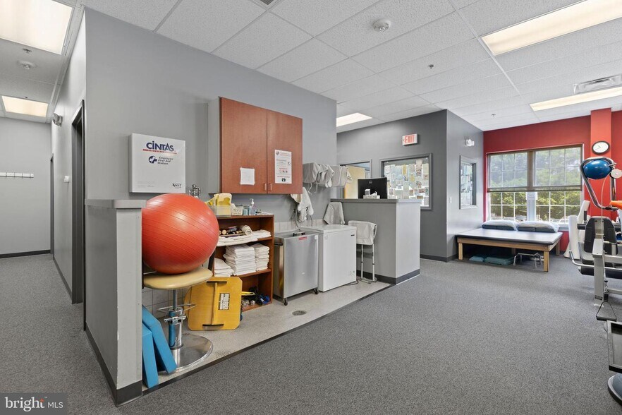 More Photos Of 251 Lewis Ln, Havre De Grace Medical For Sale