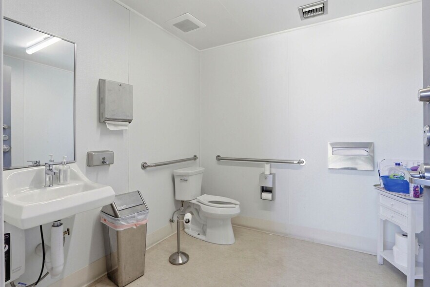 More Photos Of 2940 Union Ave, San Jose Medical For Lease