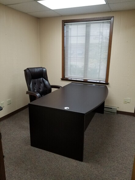 More Photos Of 5605 Washington Ave, Racine Medical For Lease