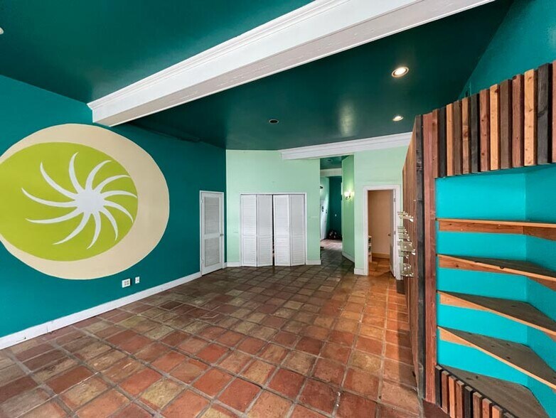 More Photos Of 327-329 Noe St, San Francisco Storefront Retail Residential For Sale